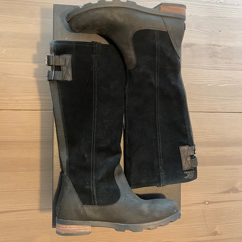 Black riding boots from Sorel size 8.5